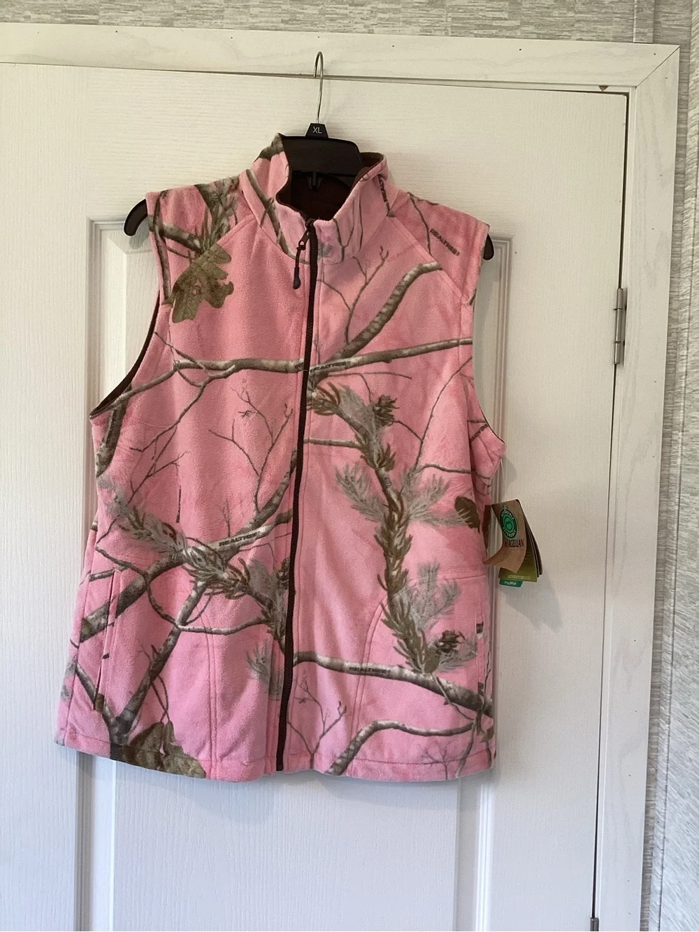 Magellan Outdoors reversible Pink Camo Fleece Vest XL BNWT